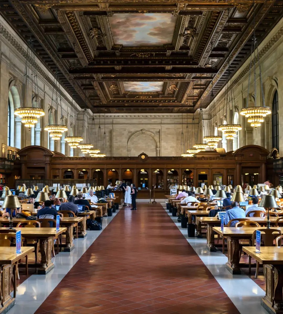 Hotels near New York Public Library - Image by cla78 / Shutterstock.com
