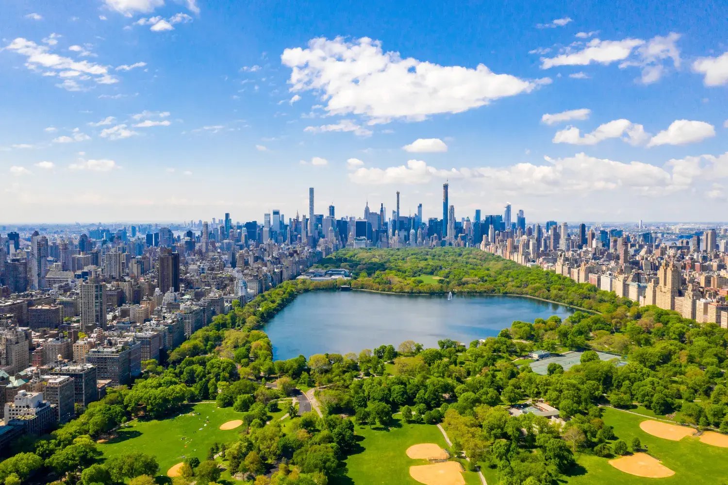 Central Park - Image by Pandora Pictures / Shutterstock.com