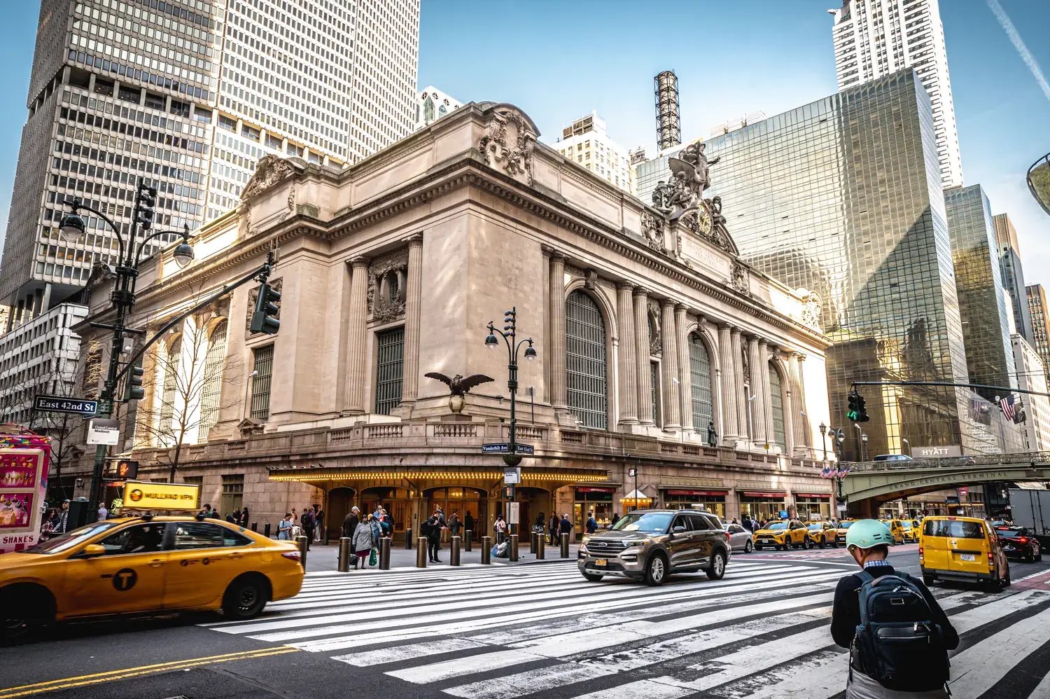 Grand Central Terminal Exterior - Image by Michael Muller / Shutterstock.com