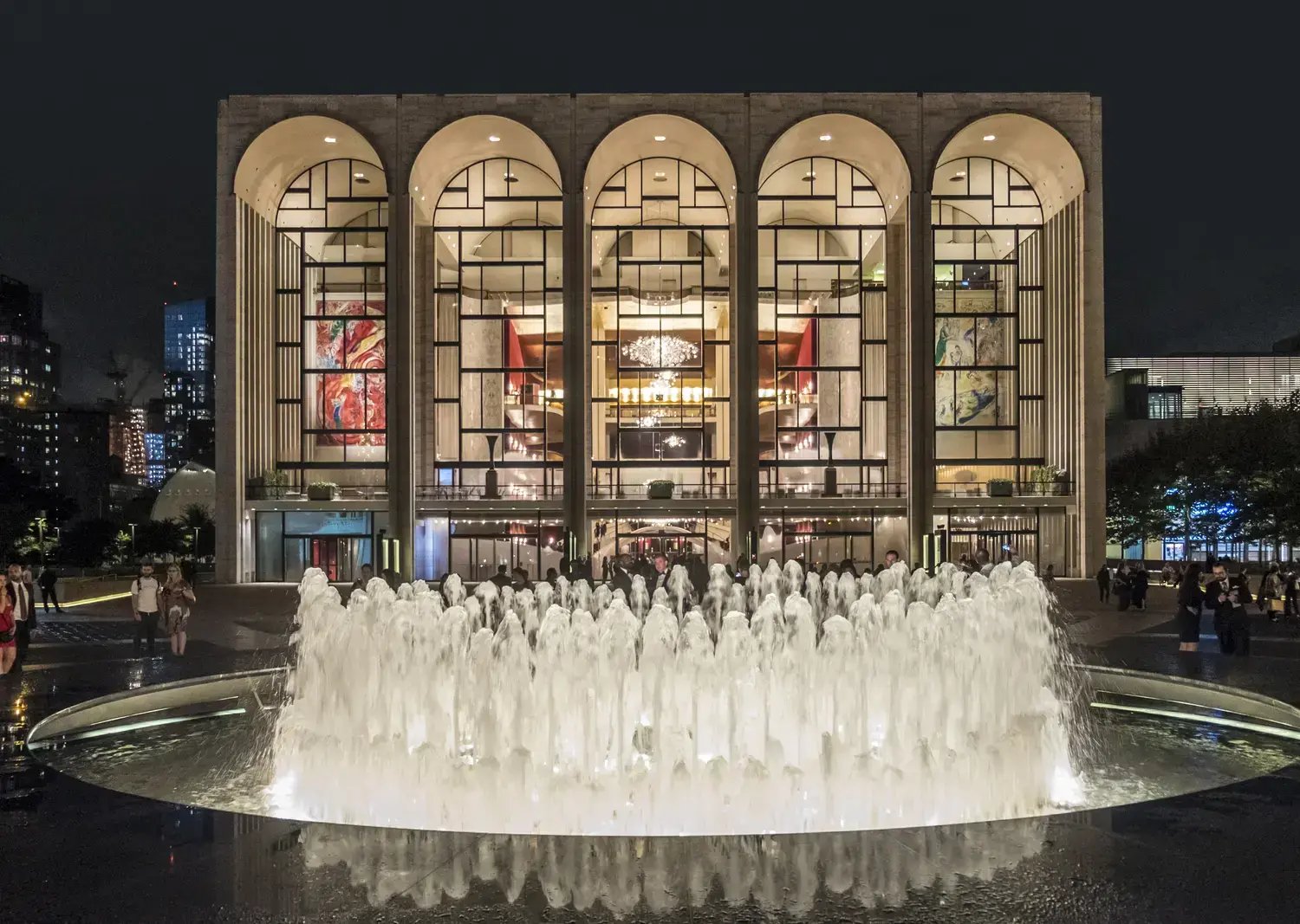 Lincoln Center - Image by travelview / Shutterstock.com